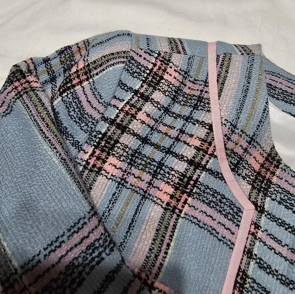 View Cropped Tweed Blazer/Dress Jacket, Light Blue/Pink Plaid, Lined, Sz 6, EUC! - Picture 7 of 14